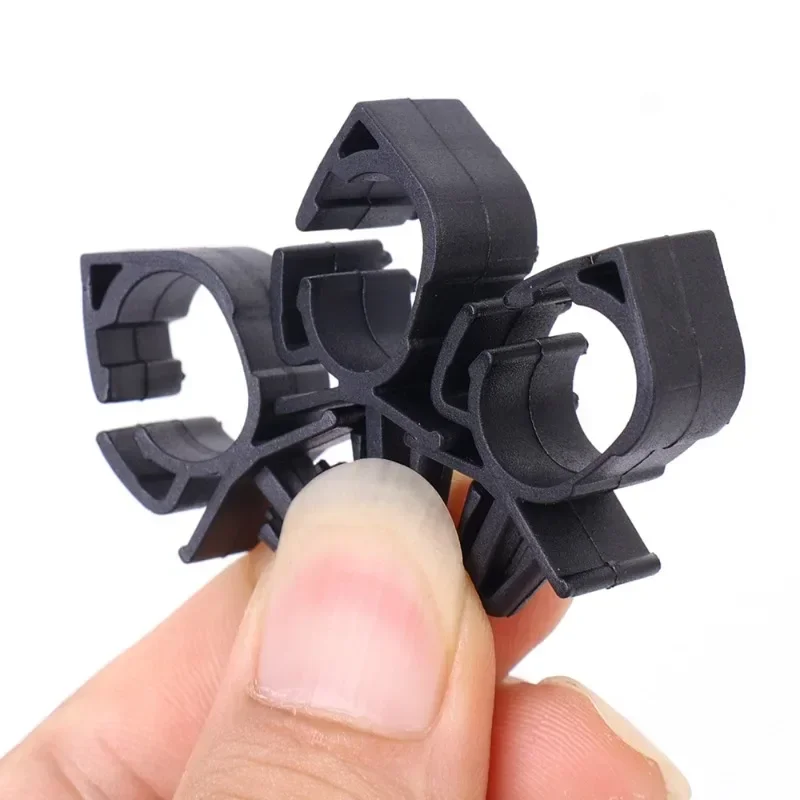 Pack De 50 Attaches Pour Câbles Auto - Universel, Serre-faisceau, Noir - Fixation Rapide Et Durable