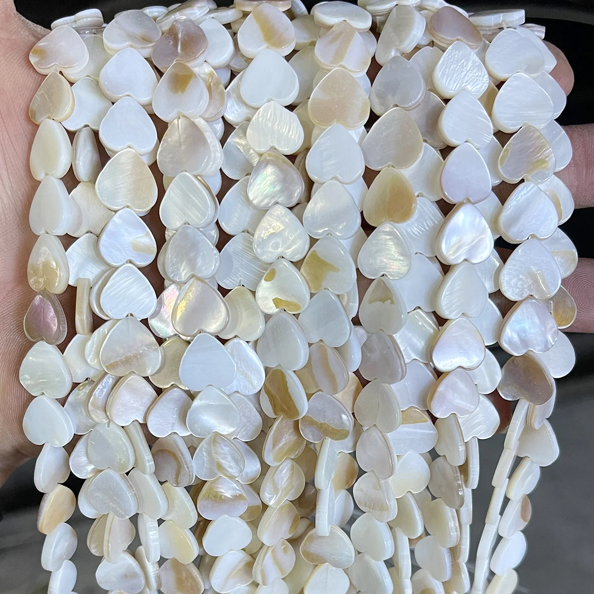 Natürliche Muschelperlen in Form von vierblättrigem Kleeblatt, Stern und Herz, lose Abstandsperlen für die Schmuckherstellung, DIY-Armband- und Halskettenzubehör. – Detail 7
