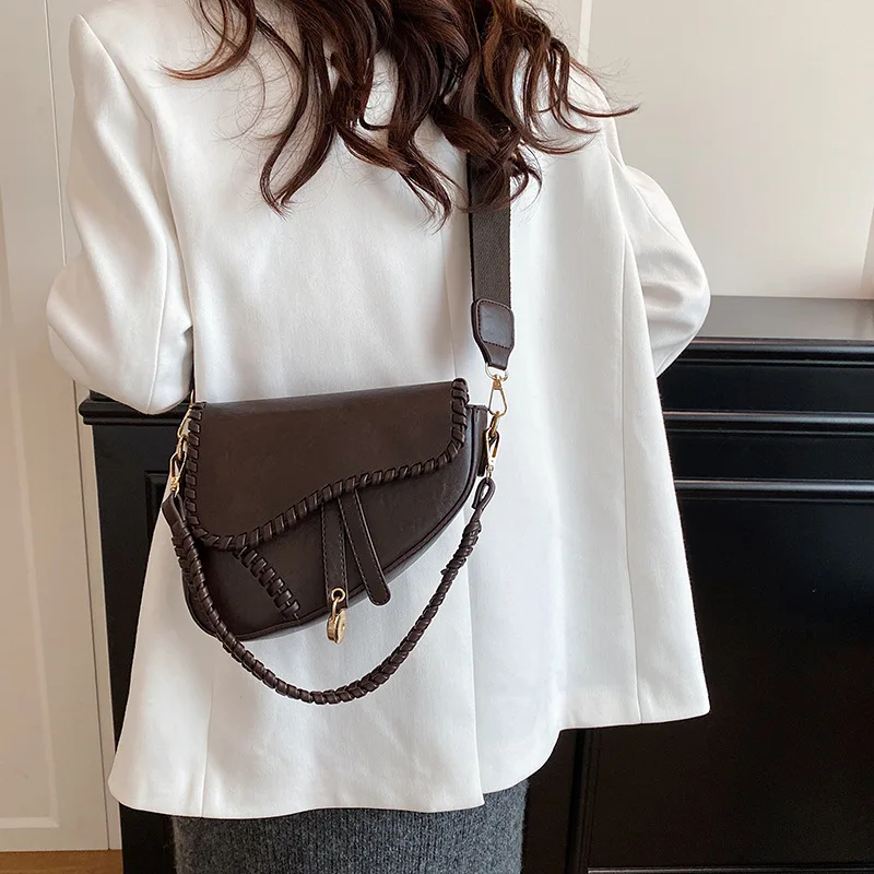 

2025 Fall Women's Quilted Shoulder Crossbody Bag, Vintage Genuine Leather Multi-way Tote, Large Capacity Purse for Work