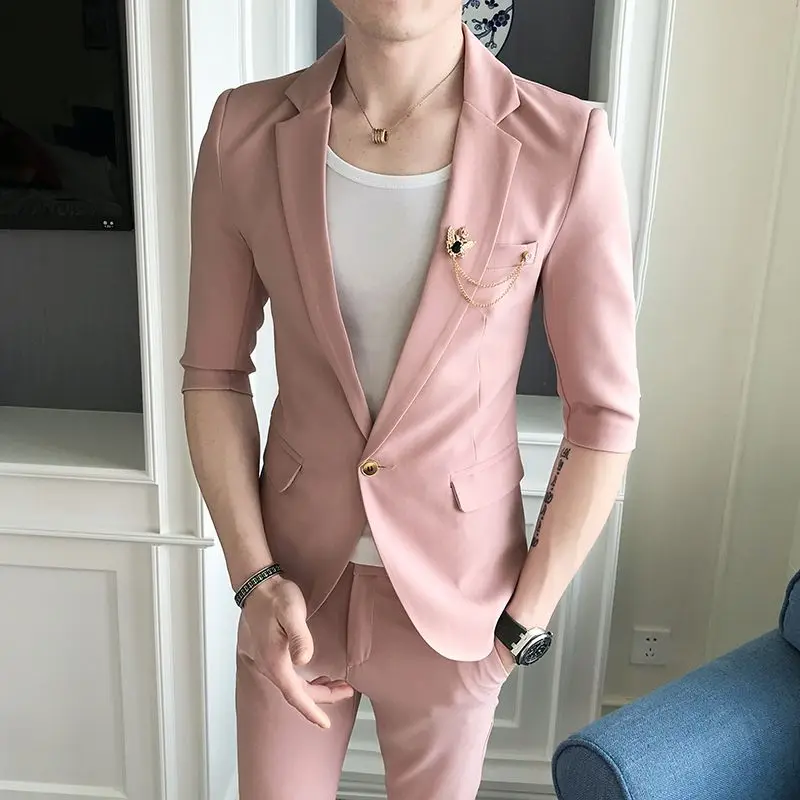 2-B8  Pink summer men\'s slim solid color small suit two-piece suit young hairdrthree-quarter sleeve suit nine-quarter pants