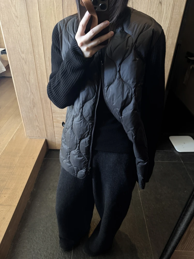 

Новая легкая женская пуховая куртка 2025 года: прочная, теплая, с модным дизайном и длинными рукавами, с внутренней подкладкой, в стиле пэчворк