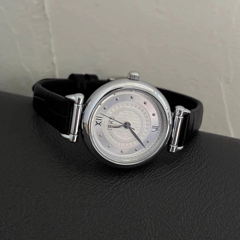 2025 waterproof quartz watch birthday gift light luxury niche classic trend women's watch elegant and simple student
