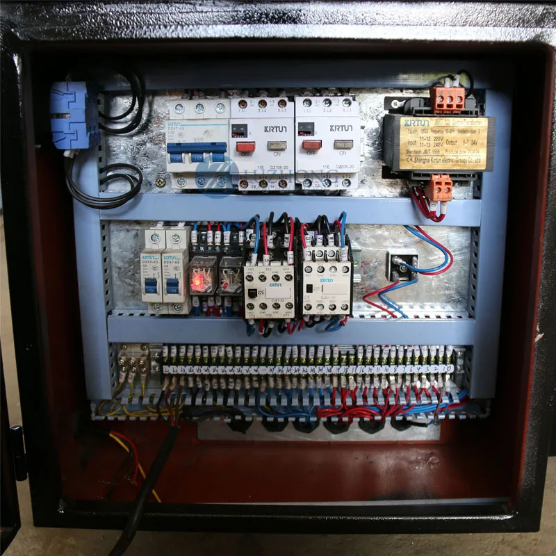 Hines GH4235 ленточная пила для резки металла