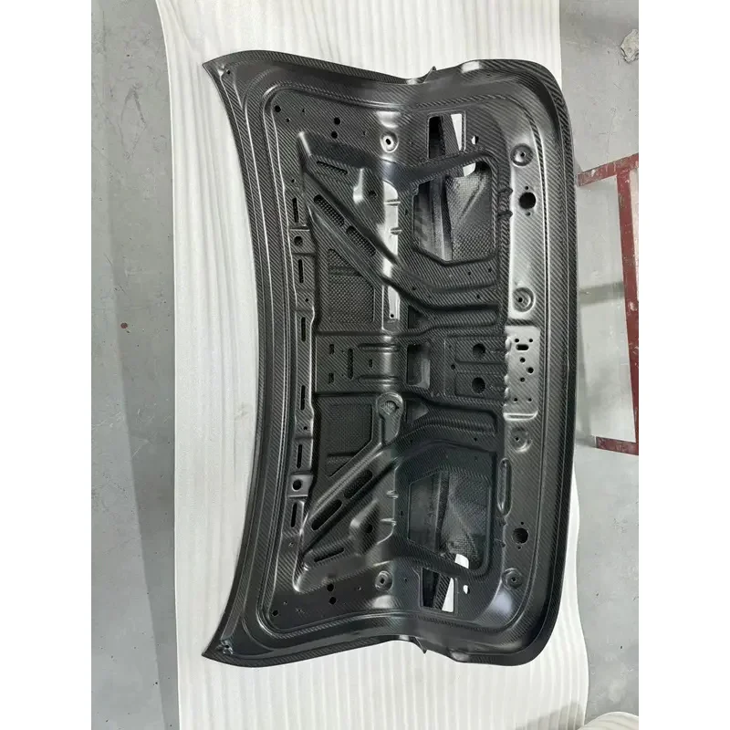 

High Quality Hot Selling% Dry Carbon Fiber CSL Style Car Body Kit Rear Trunk Lid M4 G82 2020+ Car Trunk Lid