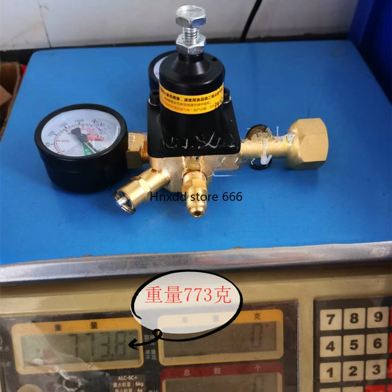 Coke machine cylinder pressure gauge pressure reducing valve carbon dioxide cylinder pressure gauge