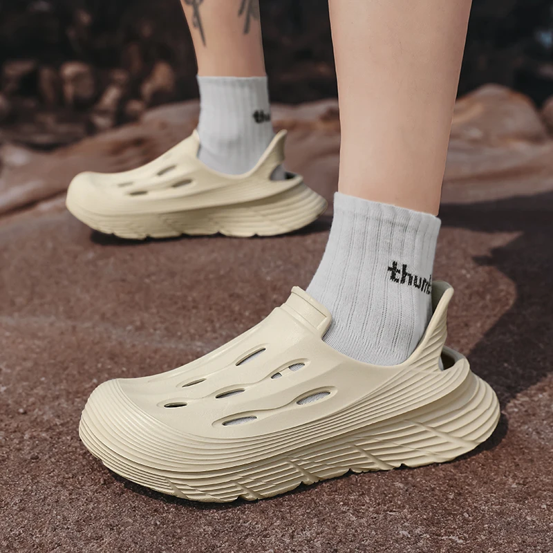 

Yeezy Мужские сандалии из ЭВА, мягкие полые садовые туфли для пар, дизайнерские женские тапочки с отверстиями, кроссовки, пляжная обувь для воды, слипоны из пенопласта Runner
