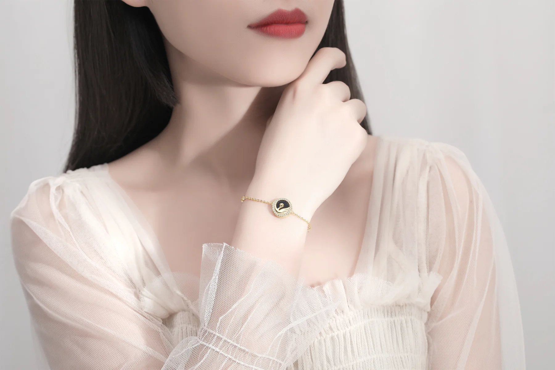 SACKART Never Fades Classic Gold Swan Bracelet Fashion Jewelry Decoration Noble Women's Support Luxury Goods Same Customization