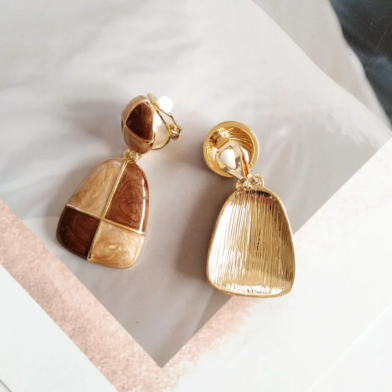 Enamel Brown Blue Rhombus Round Square Earrings Quality Oil Drop Geometric Clip on Earrings Women No Pierced Ears
