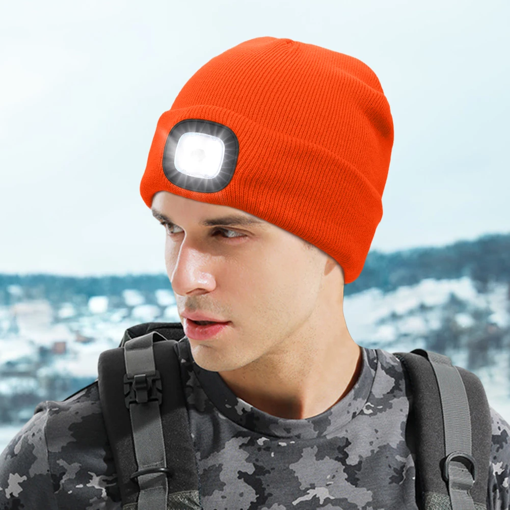 USB Rechargeable Winter Warm Knit Beanie with 3 Brightness Levels 4 LED Beanie Hat 8 Hours High Powered Light for Running Hiking