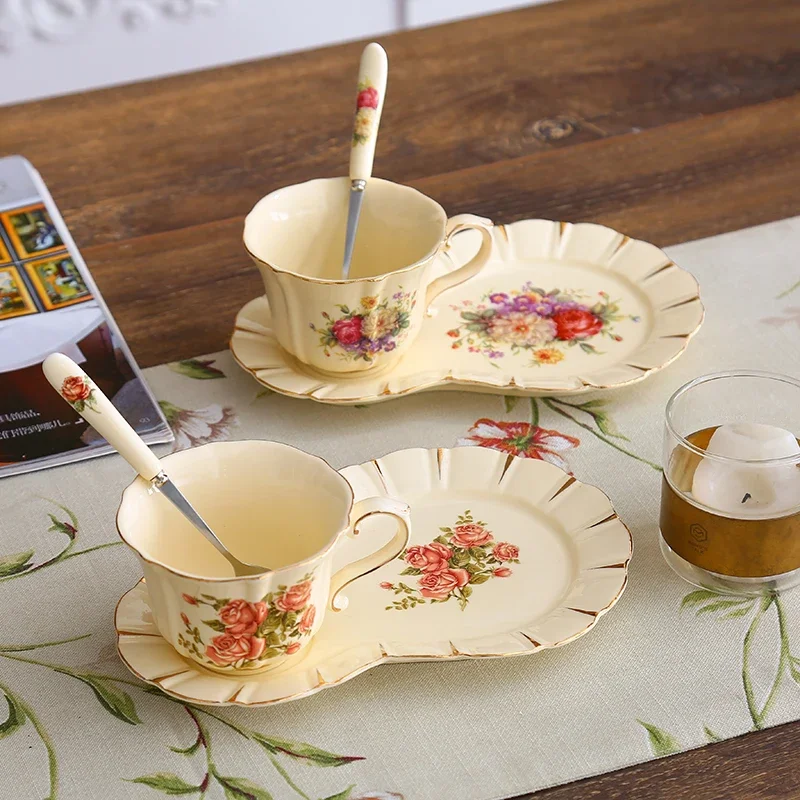 European Style Couple Coffee Cup  Afternoon Tea Set Flower Beautiful Porcelain Tea Pot with Cup & Tea Tray Ceramic Tea Cup