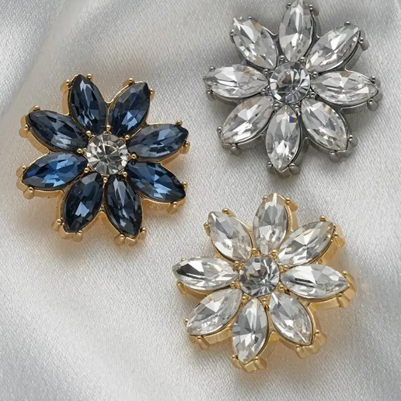 Kristallbesetzte Blumen-Strassknöpfe Luxuriöses Design für Couture-Kleidung DIY Hochzeitskleid Dekorative Handarbeiten – Detail 3