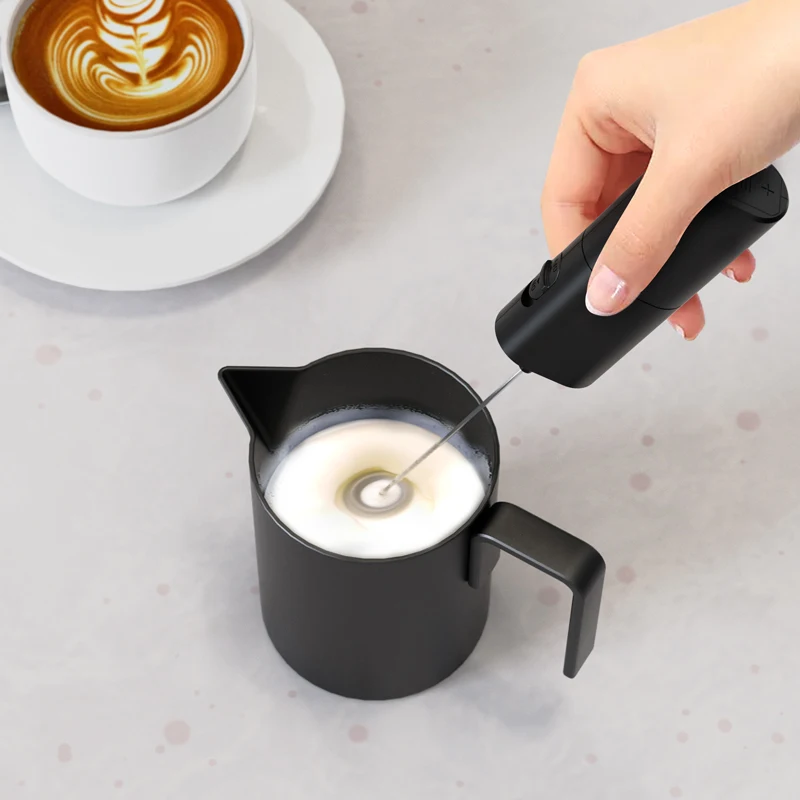 Elektrische Melkopschuimer Draagbare thuis Mini Handheld Snelle Foamer Koffie Garde Mixer Voedsel Blender Professionele Koffie Accessoires