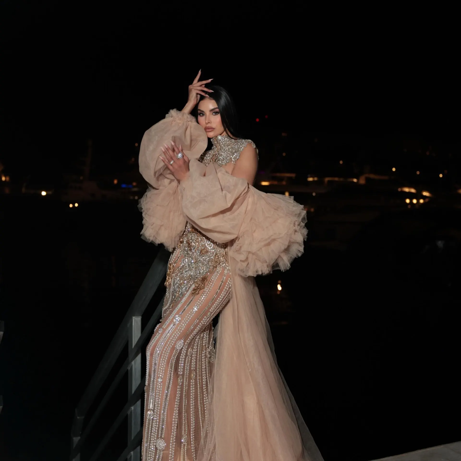 

2026 Luxury Oversized Tulle Cape Shawl Women Nude Blush Pink Puff Sleeve Bolero Ruffles Romantic Red Carpet Evening Party Wear