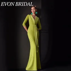 EVON BRIDAL Celebrity Red Carpet Dresses Mermaid 3/4 Sleeves FormEVON BRIDAL Celebrity Czerwony Dywan Sukienki Syrena 3/4 Rękawy Formalne Suknie Wieczorne Kobiety Satynowe przechody dla wydarzeń specjalnych