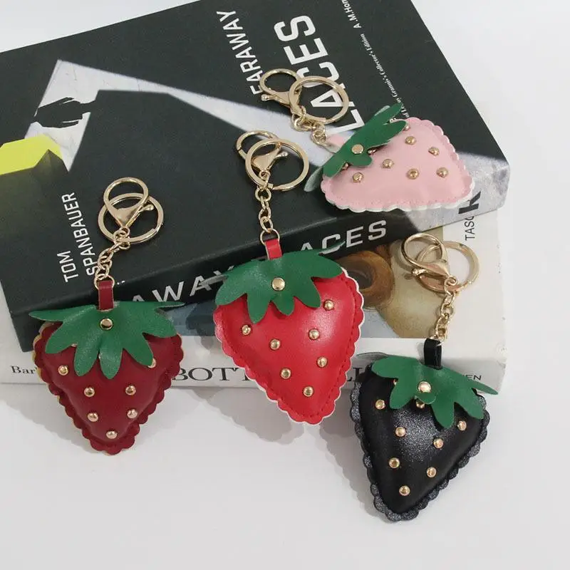 Модный-брелок-с-клубникой-и-шипами-из-искусственной-кожи-кулон-с-фруктами-сумка-орнамент-брелок