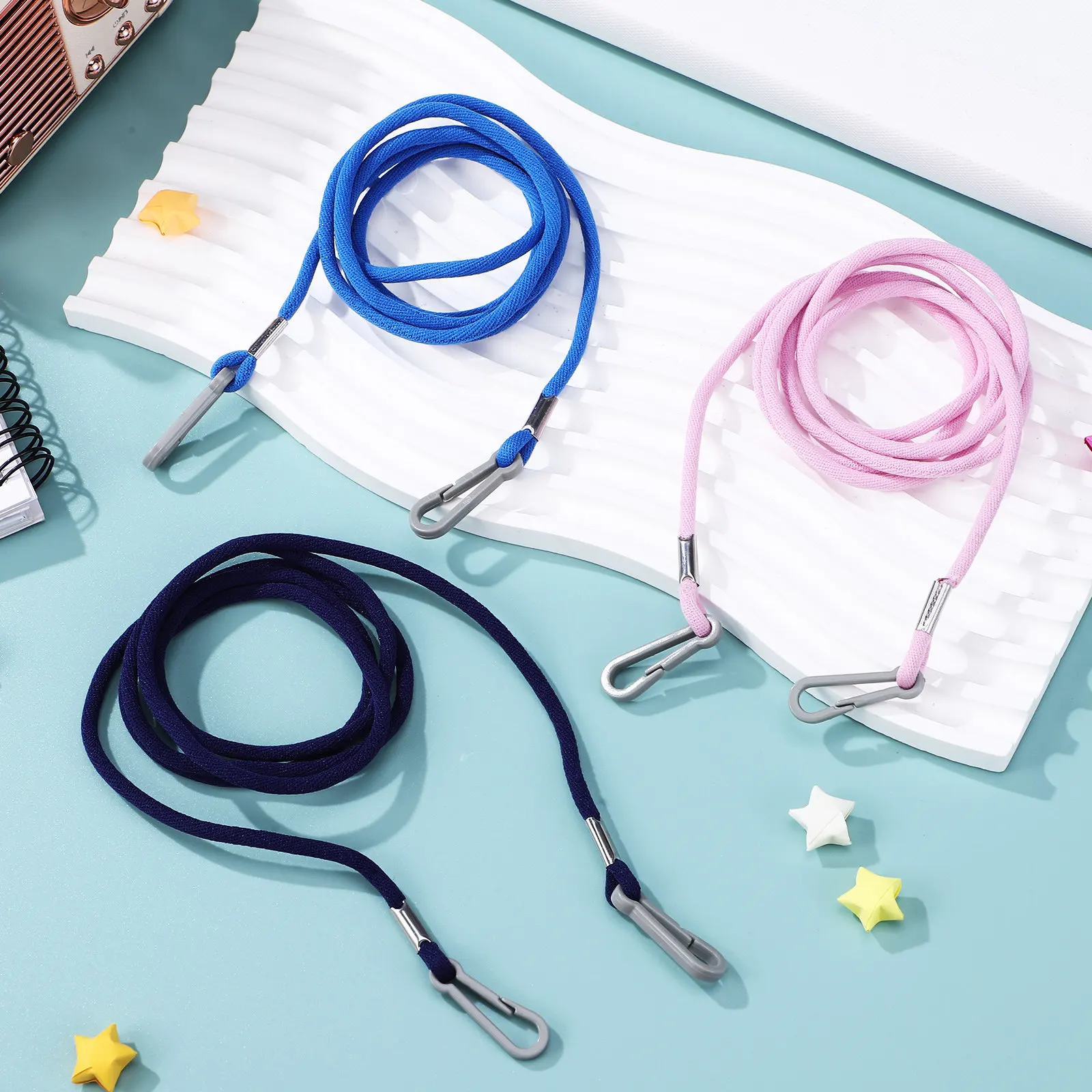 

6Pcs Nylon Glove Straps for Kids Mitten Strings Anti-Lost Lanyard Adjustable Portable Soft Multi-Color Glove Holder for Toddlers