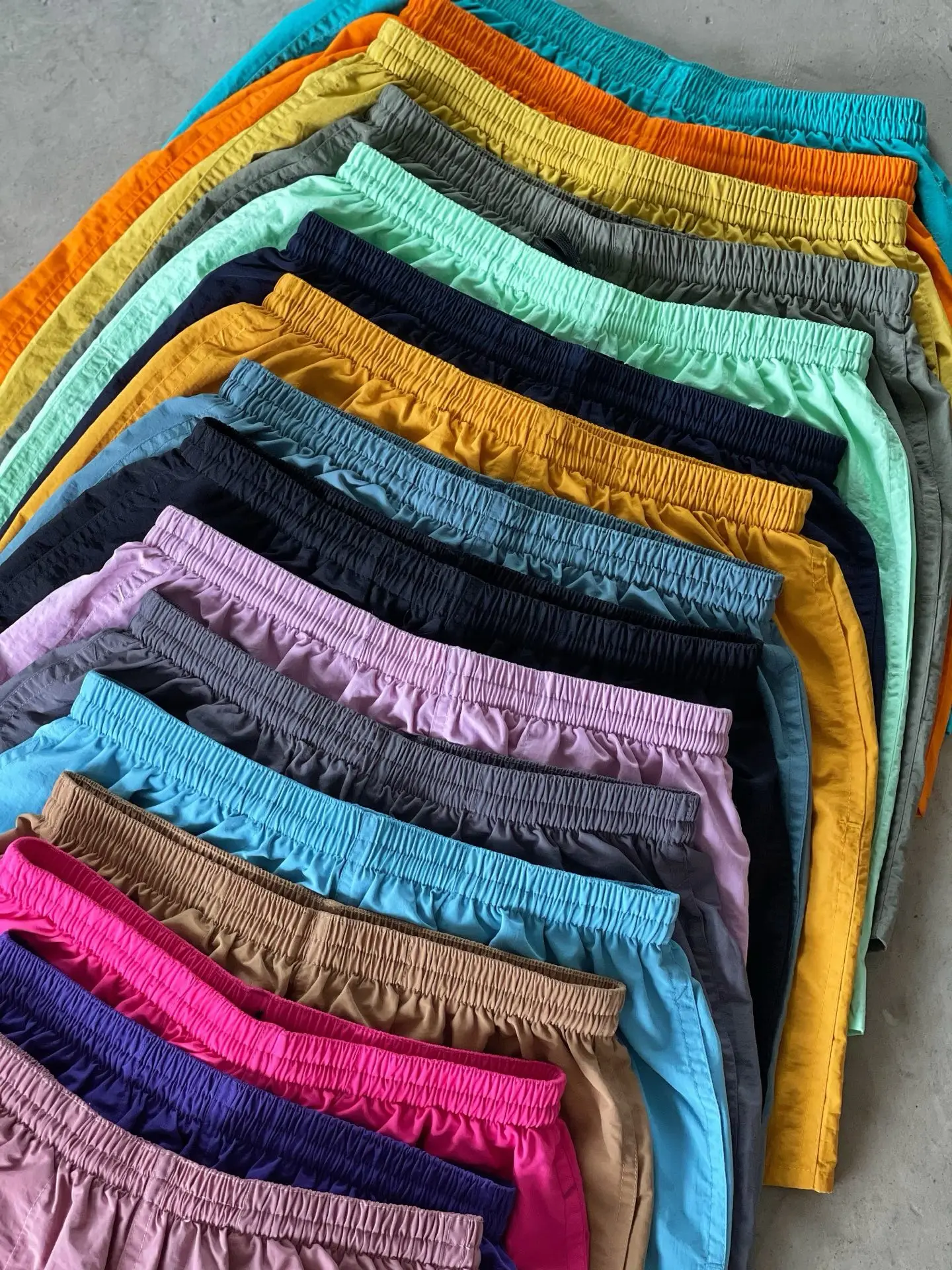 26SS Outdoor Nylon Running Sport No Logo Casual Lining Short Pants Macaron Color Matching Quick Drying Board Shorts for Men