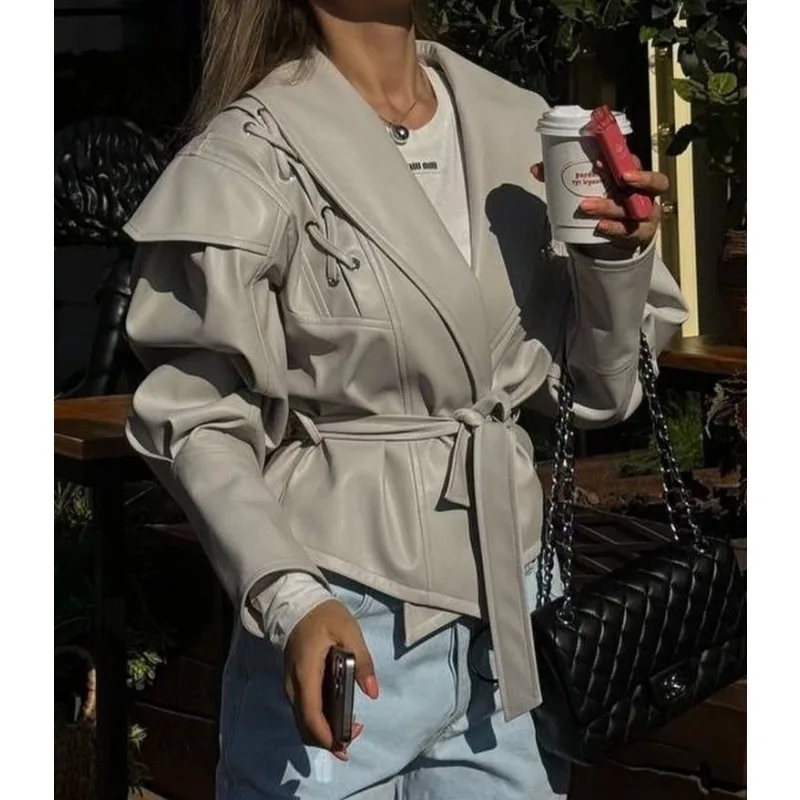 Рисунок 4 - Красивая женщина