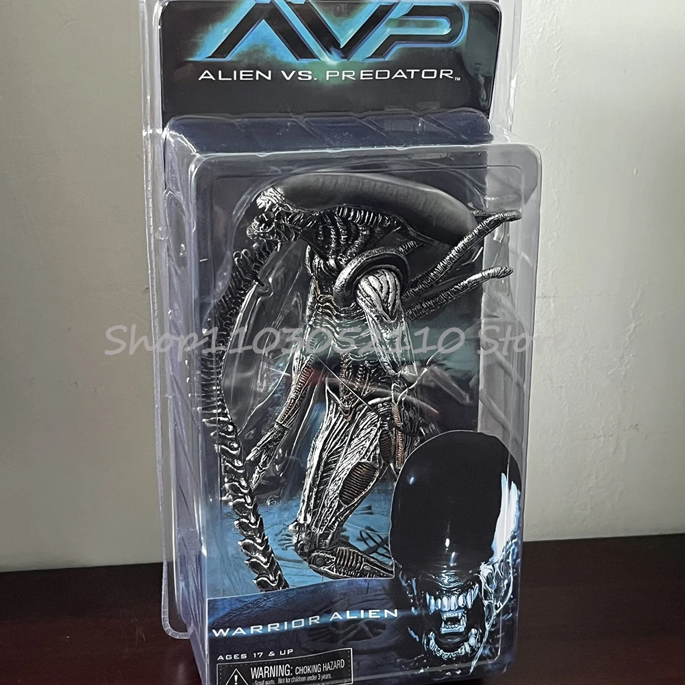 NECA Grid Warrior Xenomorph Alien Figure Alien vs Predator Action Figure Collectible Model Toys Christmas Birthday Gift