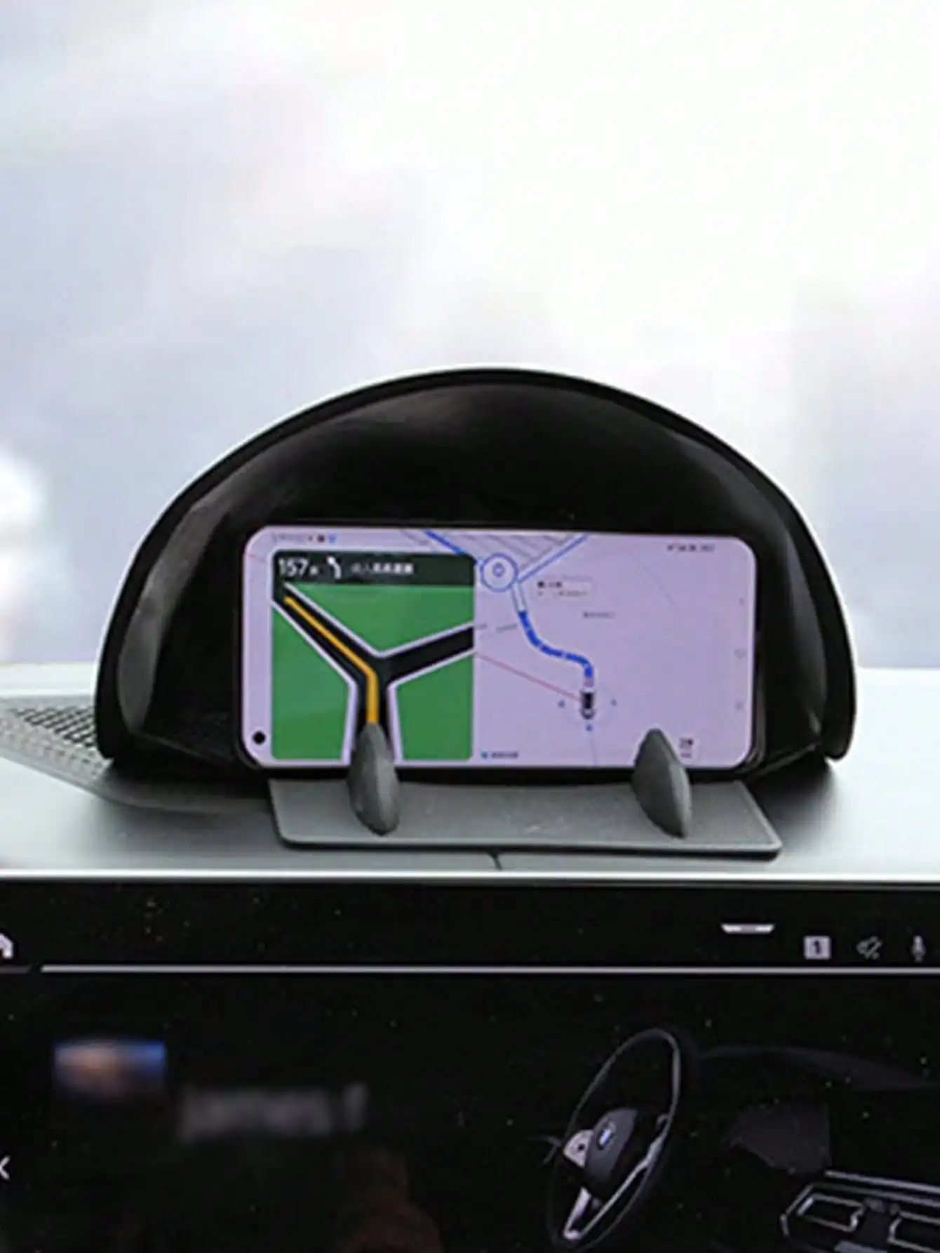 

Universal Foldable Car Phone & GPS Sun Visor, Anti-Glare Sunshade, Portable Navigator Shield