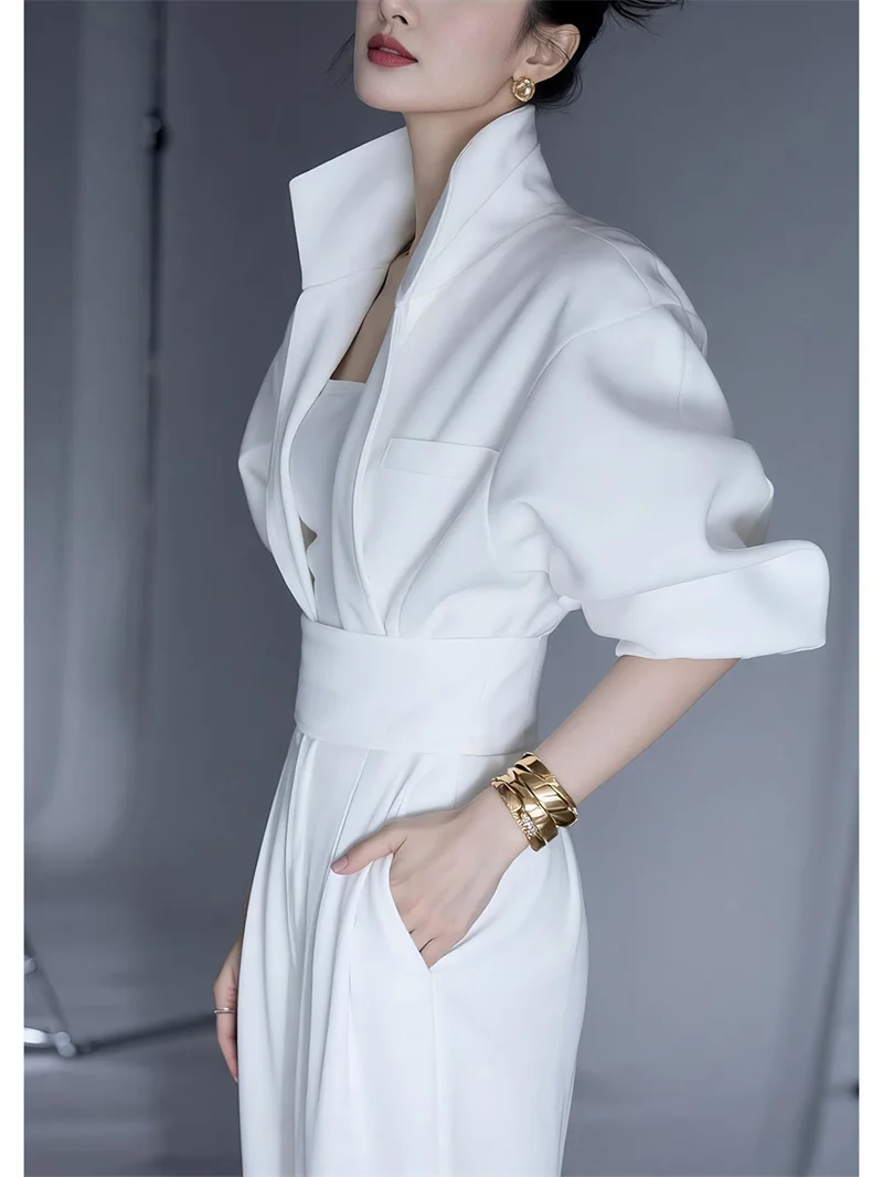 Elegant, Tasteful, Exquisite, Light Luxury, High-end, Important Occasions, Stunning One-piece White Workwear Set, Winter Pants
