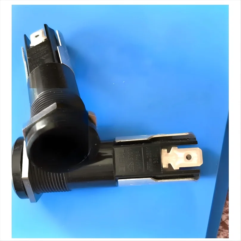 0031.2304 FUL 500V 5W 16A 250V 30A fuse holder