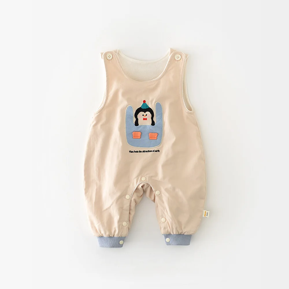 بدلة أطفال شتوية جديدة لعام 2025 بدون أكمام رومبير دافئ بالإضافة إلى ملابس مخملية سميكة للأولاد برسوم كارتونية بدلة قفز من الصوف للفتيات الرضع ملابس للأطفال الصغار