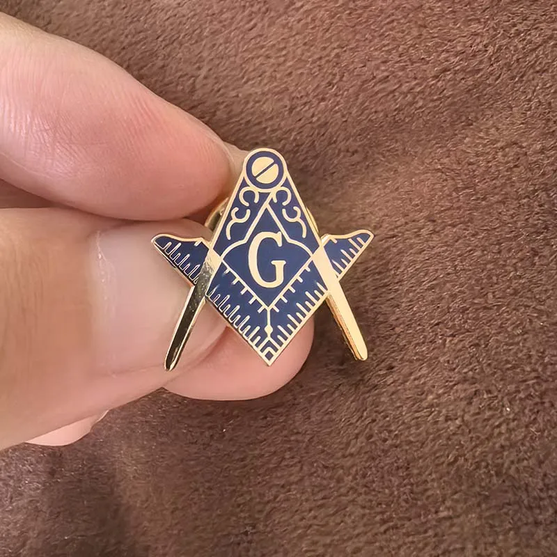 10pcs Masonic Maltese Cross Crusader Free Masons Order Knight Shield with Cross Lapel Pin Square and Compass G Pins Badge