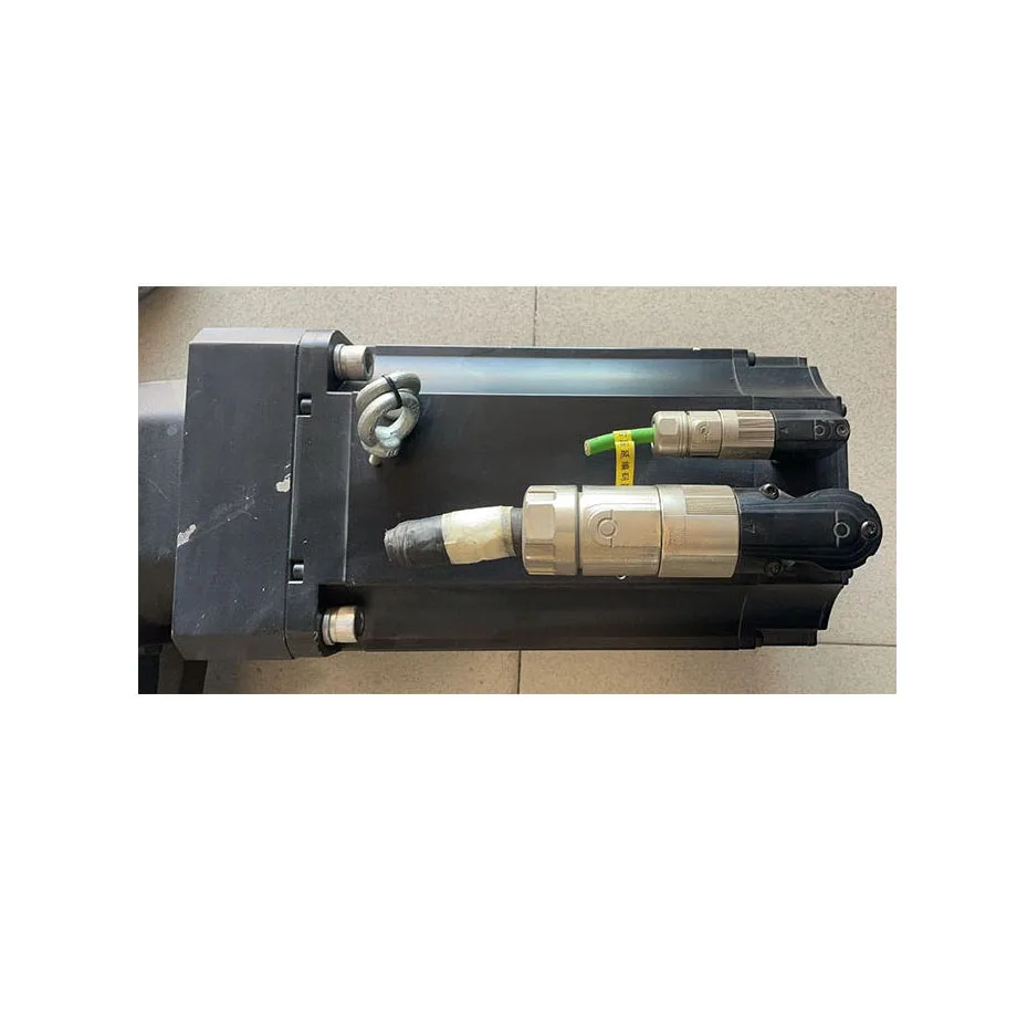 8LSA76.EB015D100-3 Motor servo Dengan garansi