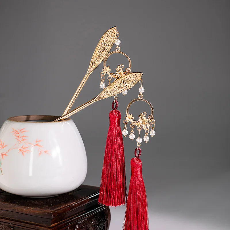 

Свадебная заколка в китайском стиле с красной кисточкой, новая заколка для волос в китайском стиле Hanfu Qipao, юбка с конским лицом, заколка для волос, головной убор