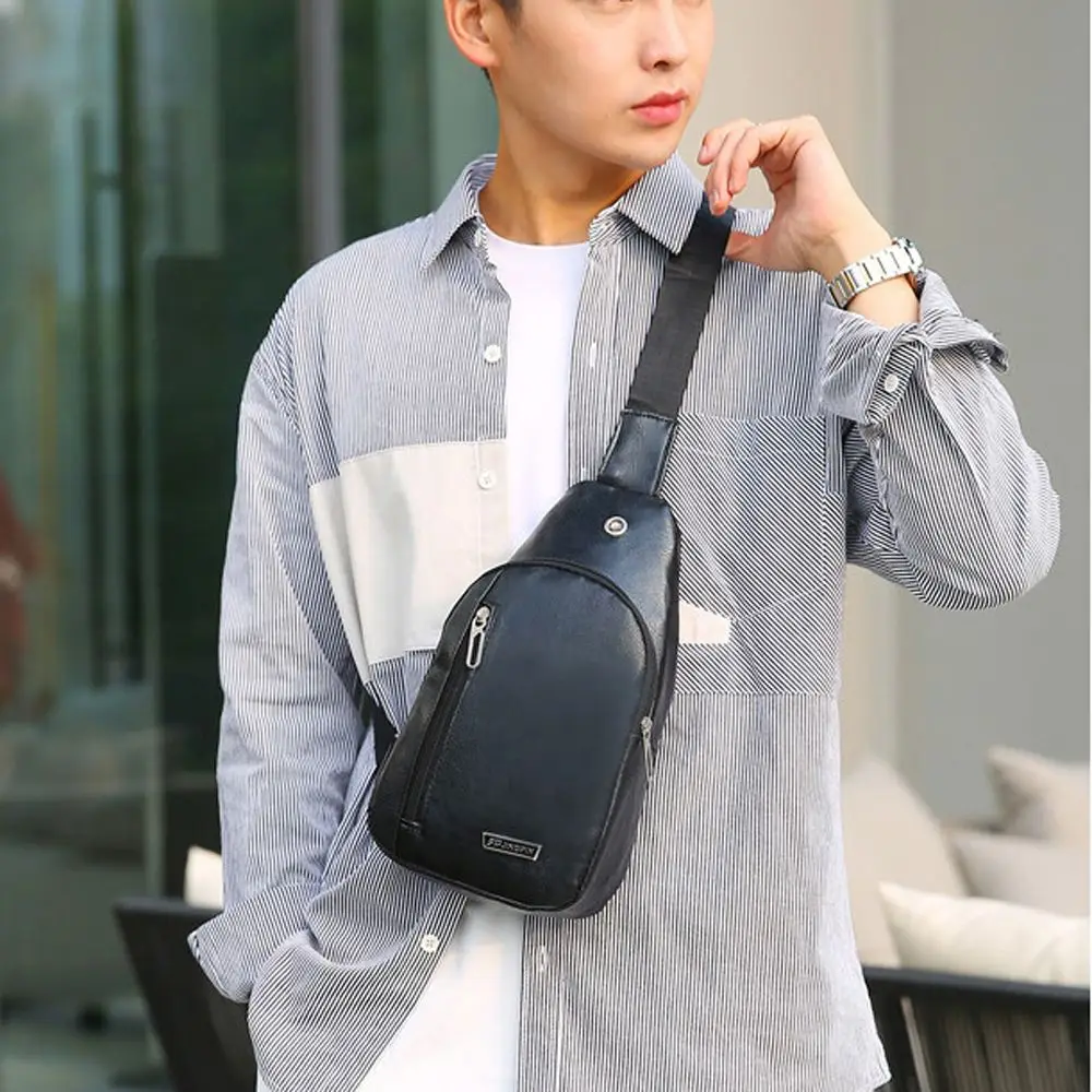 Convenient Simple Travel One-Shoulder With Earphone Hole Shopping Men's Handbag Crossbody Bag PU Leather Messenger Bag