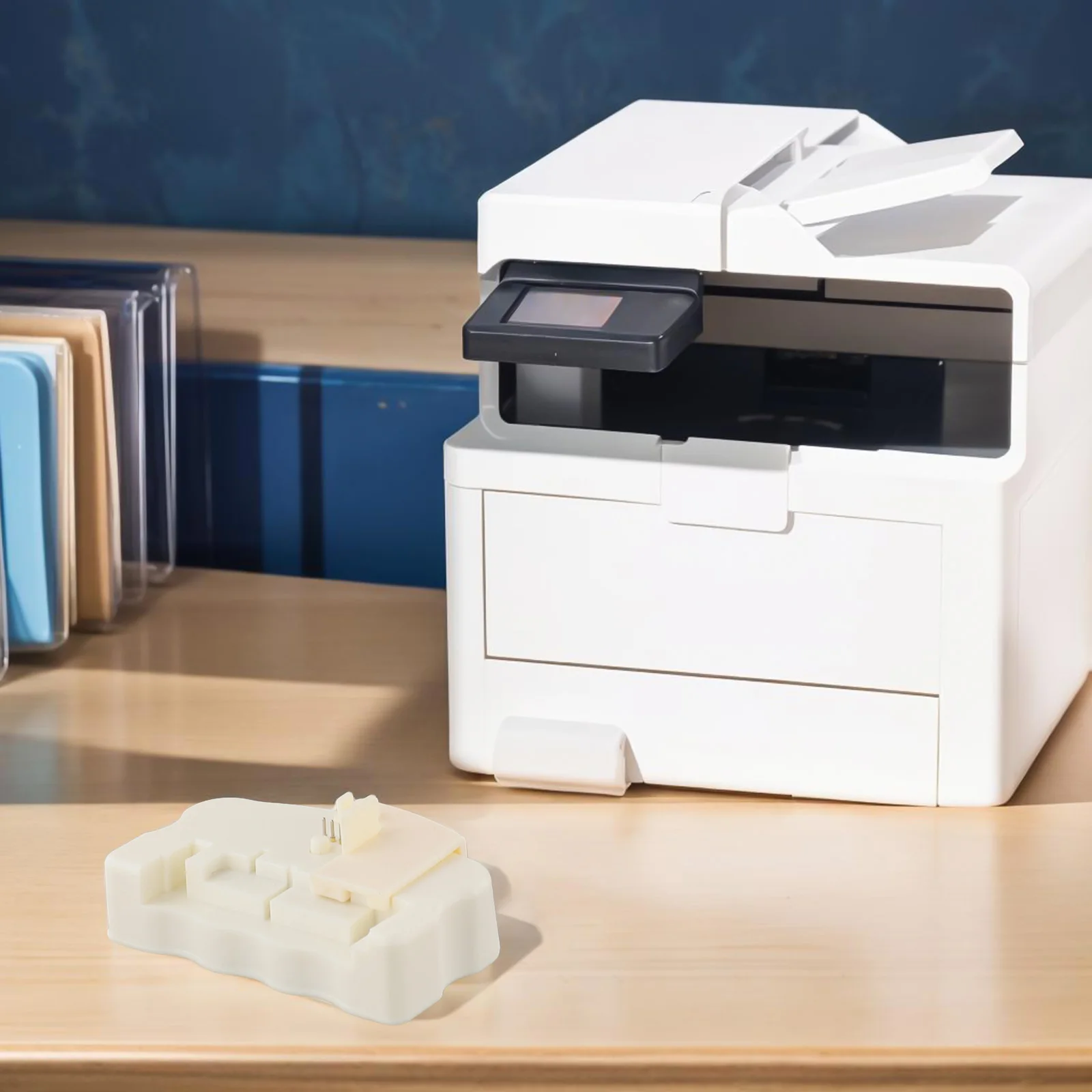 

Долговечный чип-ресеттер для картриджей, совместимый с множеством принтеров, разработан для переработки и обеспечивает высокую экономичность