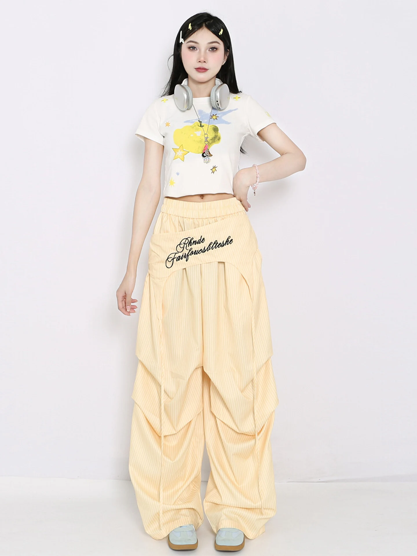 Retro American Design Embroidered Yellow Wide Leg Pants Loose Fit Lightweight Summer Casual Trousers for Women