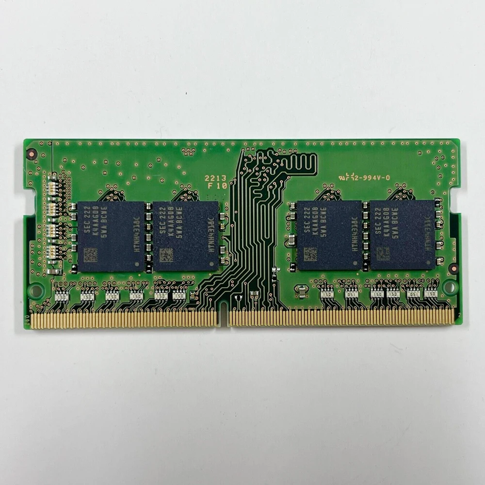 

1Pcs For Samsung RAM DDR4 3200 16GB 16G 1RX8 PC4-3200AA Laptop Memory M471A2G43AB2-CWE