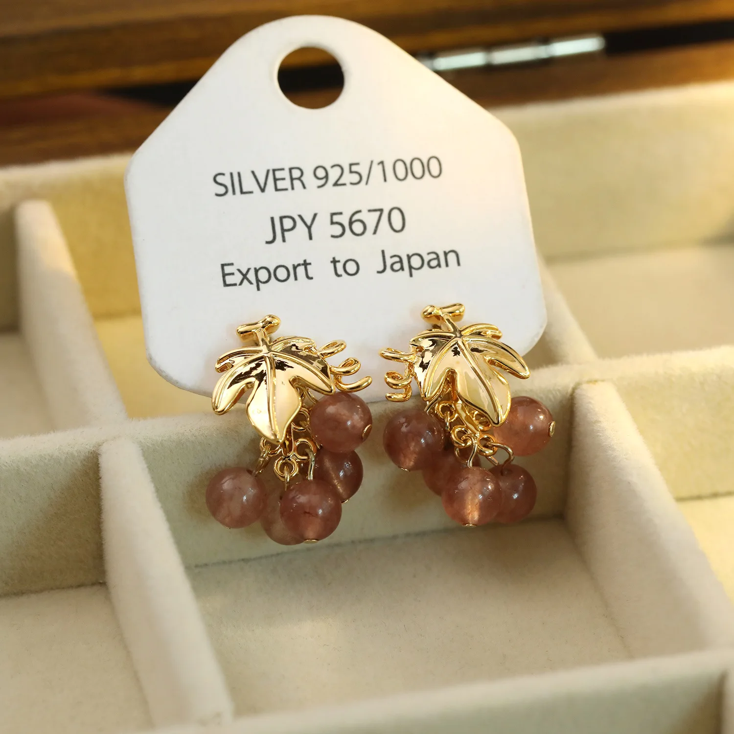 High Quality Grape Drop Earrings For Women Vintage Niche Sterling Silver Pin French Design Fruit Earrings Fresh Pastoral Style