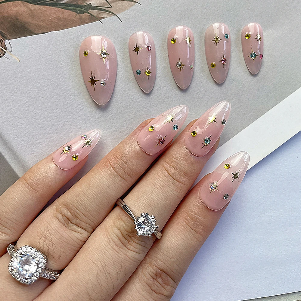 Solid Color Short Almond Artificial Full Cover Press On Nails Pink Metal Star Diamond False Nails Crystal Bracelet Ring Set