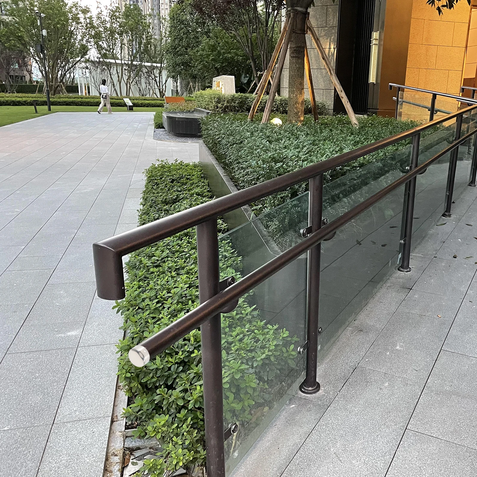 

2pcs Stainless Steel Handrail End Caps High Temperature Wear Resistant No Burrs Bright Surface Durable Metal Tube for Stairs