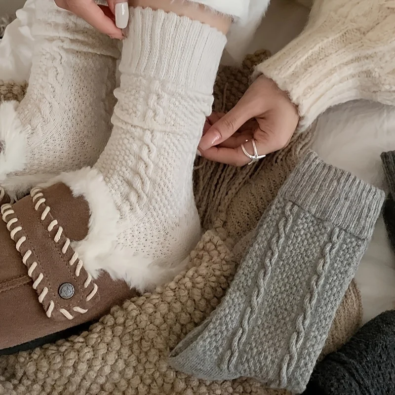 5 Pairs Women's Thick Knitted Winter Socks, Warm Cozy Cable Knit Socks, Soft Thermal Socks for Cold Weather Foot Protection