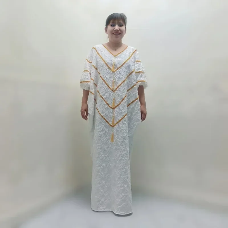 أفريقيا الملابس فساتين حفلات الزفاف الأفريقية للنساء 2024 الربيع الصيف الأفريقي نصف كم الخامس الرقبة حجم كبير فستان طويل العباءات