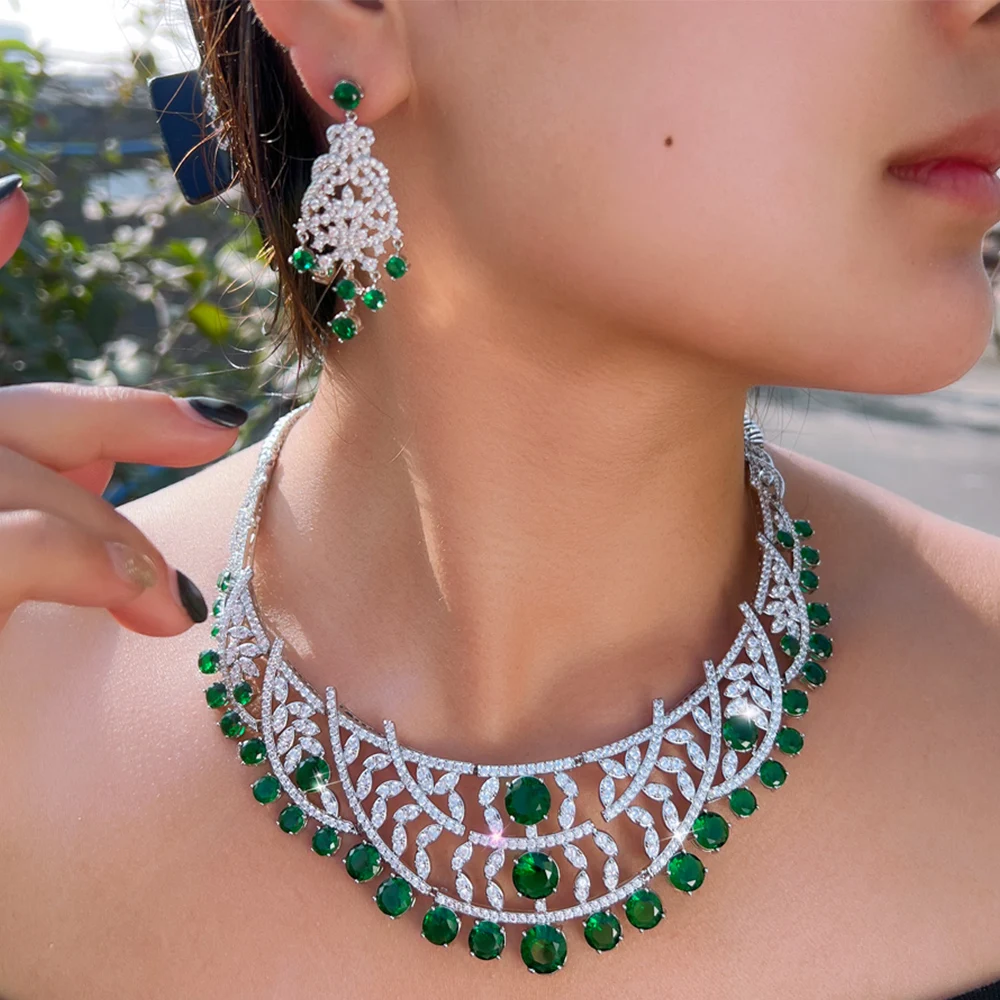 

BeaQueen Sparkling Green Round Cubic Zircon Hollow Cut Necklace Dangling Earring 2pcs Jewelry Set for Women Wedding Party T0989