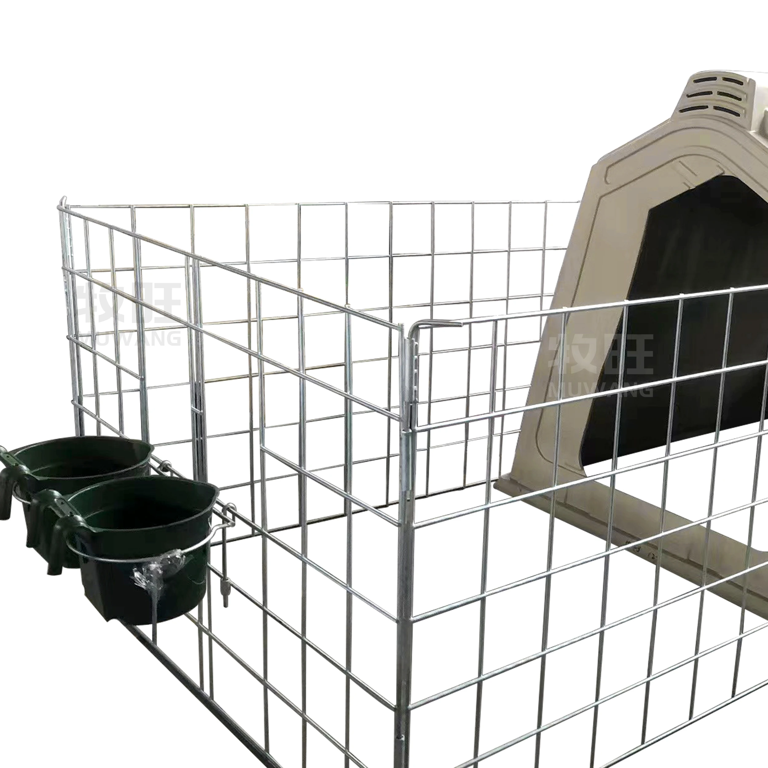 Livestock Reinforced Calf Cages Plastic Cattle Cow Hutches Calf House for Daily Farm Feeding Animals Calf Hutch with Fencing