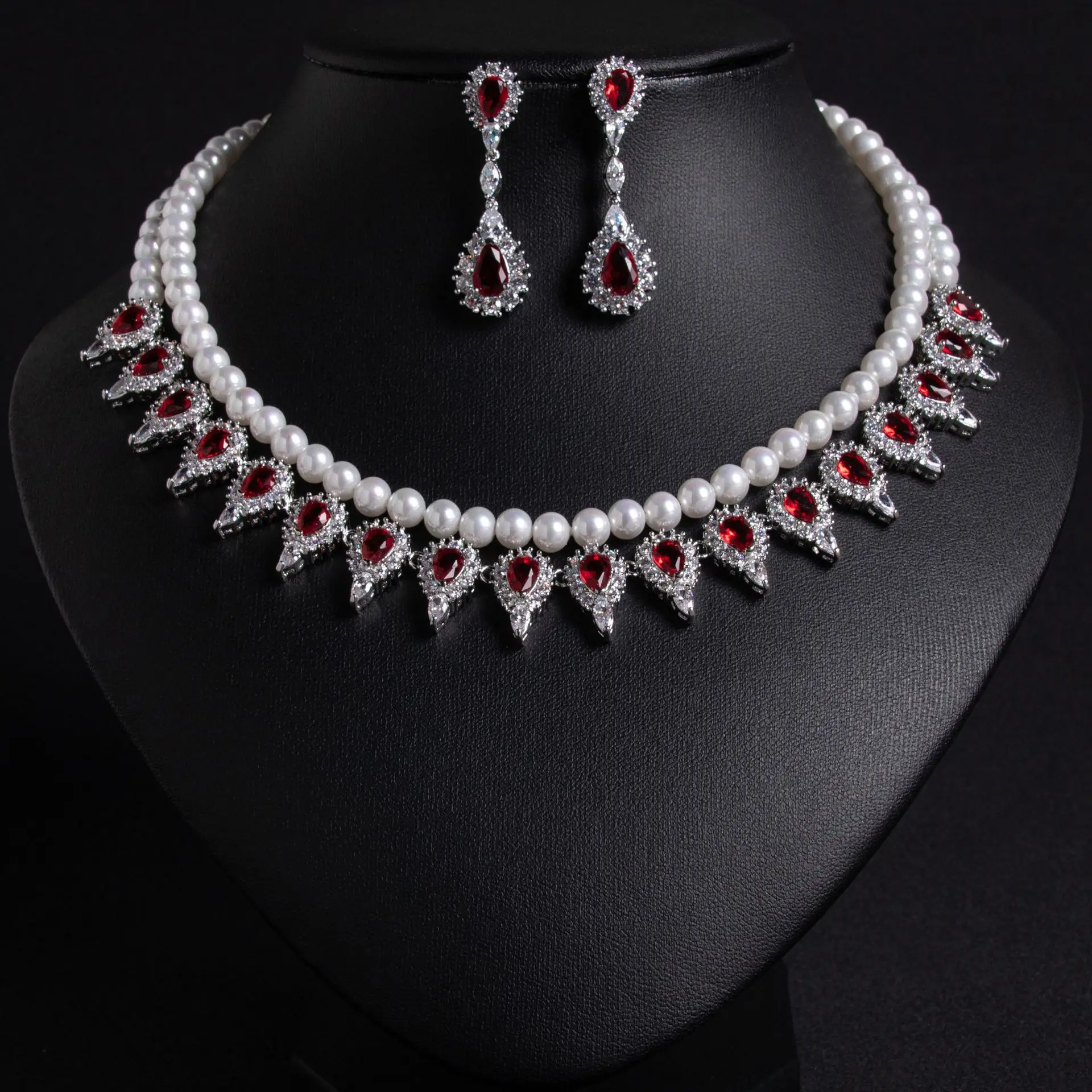 

European and American necklace earrings set, zircon water drop simple and high-end new luxury pearl jewelry set women