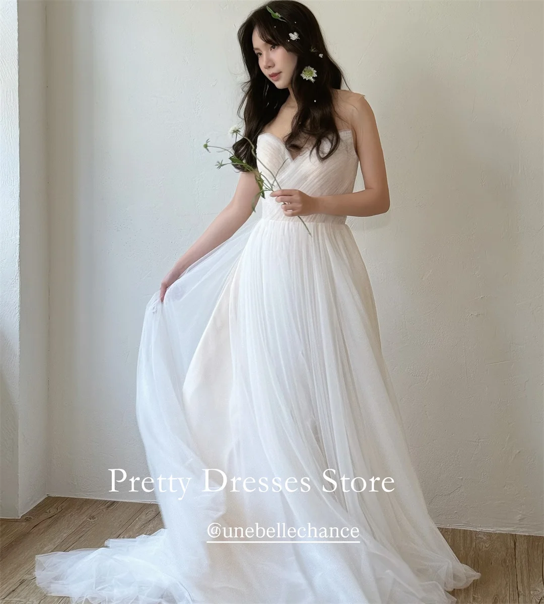 Sweetheart 2025 Style Garden Customized Ivory Sweep Train Wedding Dresses A-Line Sleeveless  Elegant Bride Growns Party Women