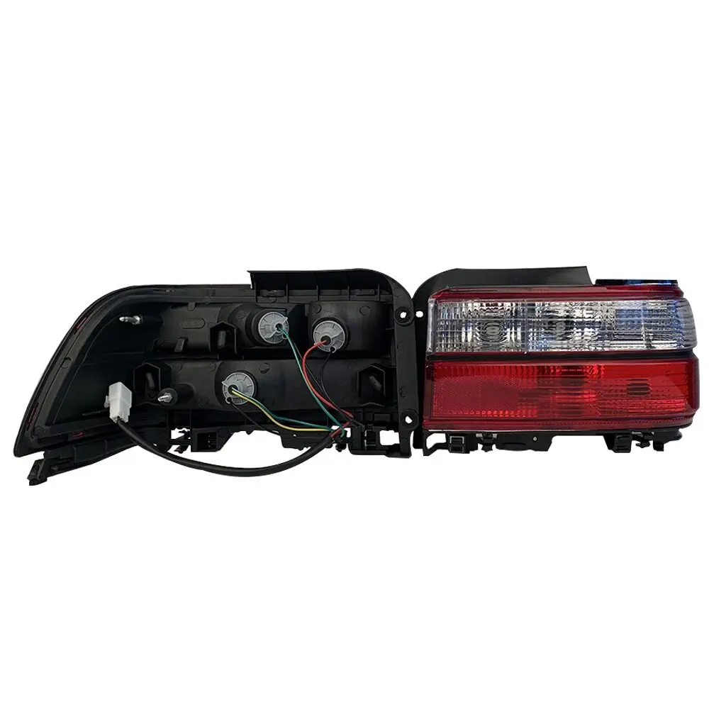 A Pair Car Tail Light Rear Brake Lamp For Toyota Corolla AE100 AE101 AE104 1992 1993 1994 1995 81550-1A720 81560-1A630