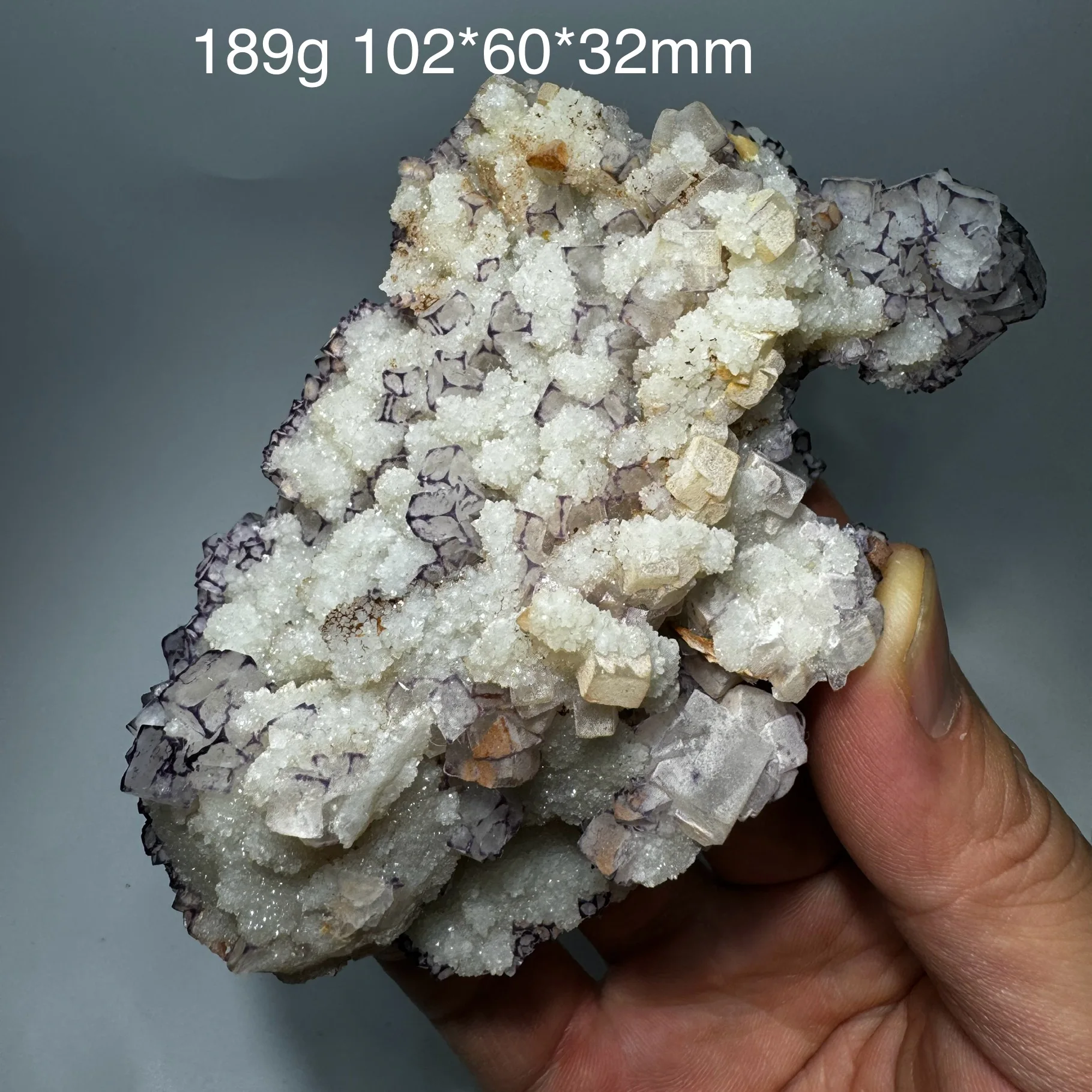 189g Natural GuiZhou Edged Fluorite With Crystal Quartz Mineral Specimen Healing Stone Desk Decor