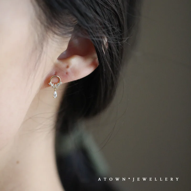 VOQ Silver Color Korean Version Simple Flower Earrings Women Pave Zircon Cute Girls Jewelry Gifts
