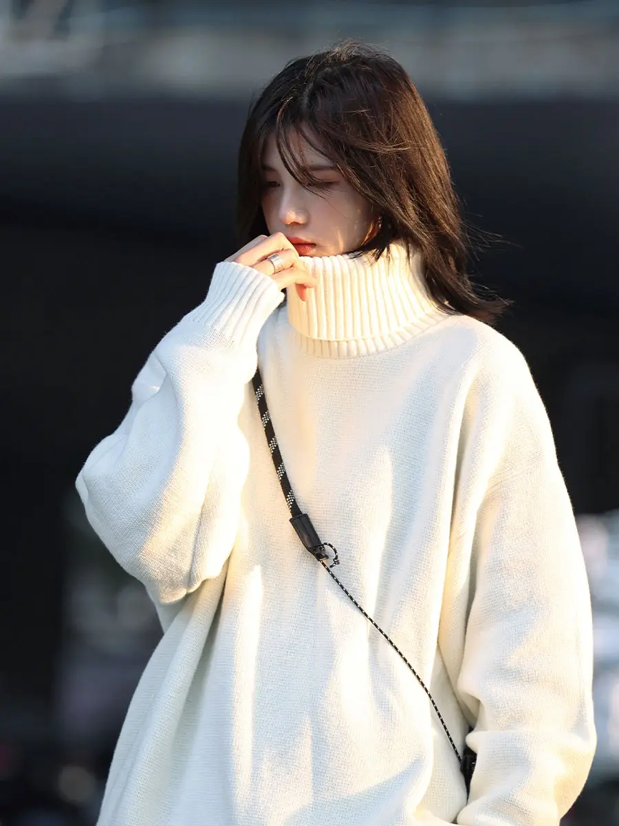 

High Collar Sweater Women's Japanese Soft Glutinous Solid Color Top Autumn Winter New Korean Style Loose Pullover Sweater D76