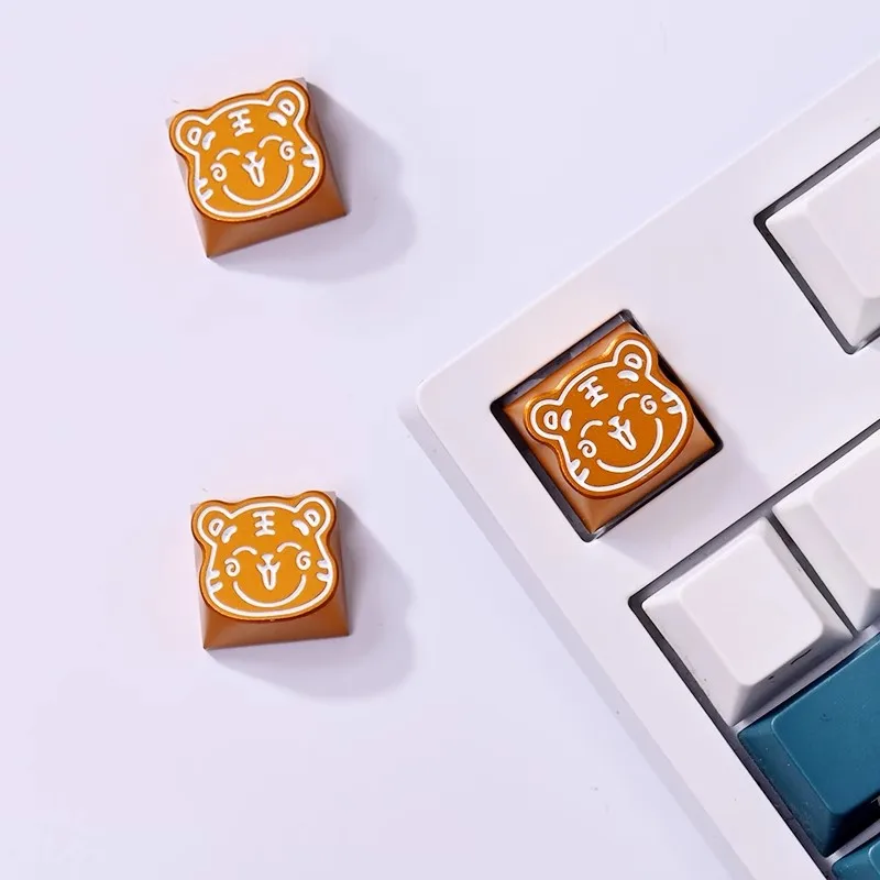 Lovely Little Tiger Keycap Aluminum Oxide R4 Profile Keyboard Keycaps Personalized Tiger Adaptable Mechanical Keyboard Keycaps