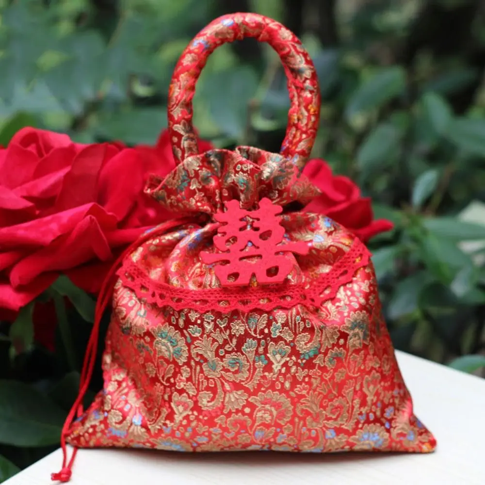 Chinese Style Flower Drawstring Bag Candy Storage Wedding Canvas Tassel Handbag Red Pocket Party Festive Sugar Bag New Year