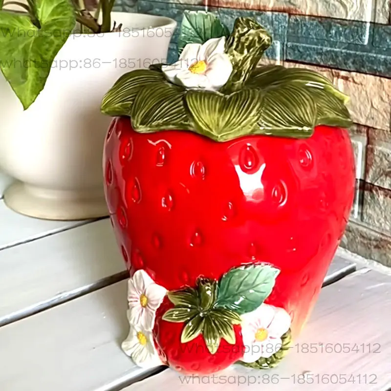 Ceramic Strawberry Sealed Jar, Candy Jar, Snack, Grain Storage Jar, Tea Box with Lid, Cute Ornament